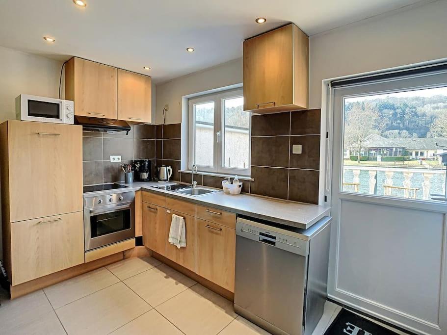 Vue Sur Meuse Avec Jacuzzi Et Sauna Exterieur. Yvoir Eksteriør billede